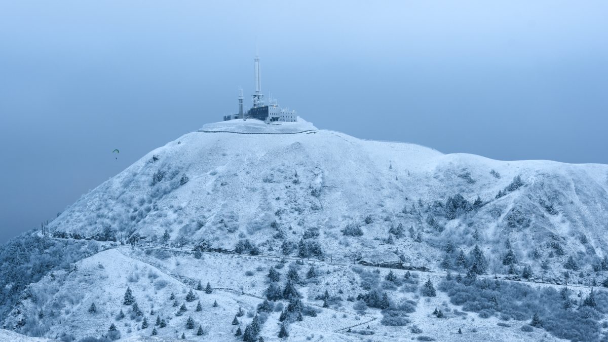 Le Puy-de-Dôme en hiver, Auvergne