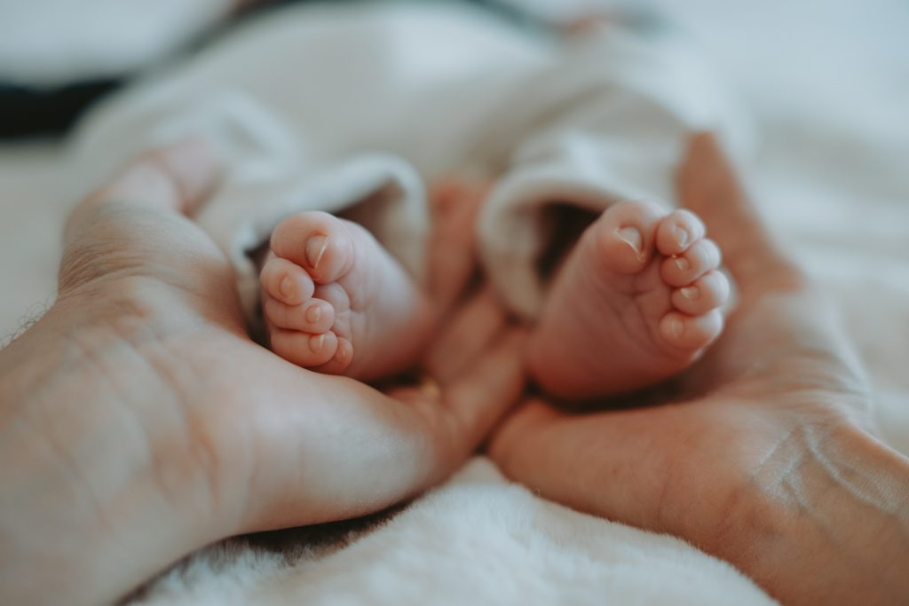 Photographe famille naissance Clermont-ferrand Vichy Auvergne